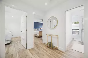 701 Bering Dr, Houston, TX 77057 - Photo 17