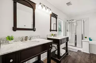 2101 Shadow Bay Cir, League City, TX 77573 - Photo 21