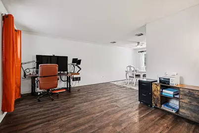 2101 Shadow Bay Circle, League City, TX 77573 - Photo 5