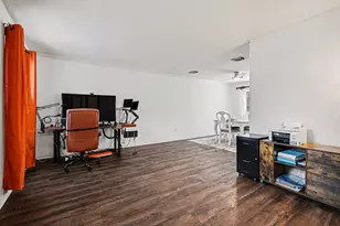 2101 Shadow Bay Cir, League City, TX 77573 - Photo 5