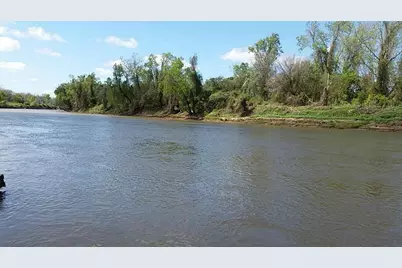 501 Pecan Valley Drive, Wharton, TX 77488 - Photo 3