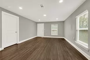 7515 Laredo St, Houston, TX 77020 - Photo 3