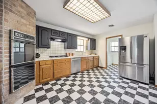 1721 Saxon Dr, Houston, TX 77018 - Photo 11