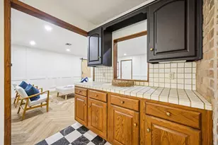 1721 Saxon Dr, Houston, TX 77018 - Photo 13