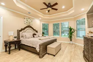 309 Hickman Ln, Angleton, TX 77515 - Photo 21