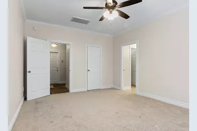 2917 Clinton Drive, Houston, TX 77020 - Photo 9