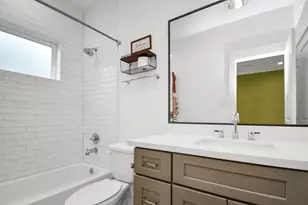 2015 Cochran St, Houston, TX 77009 - Photo 21