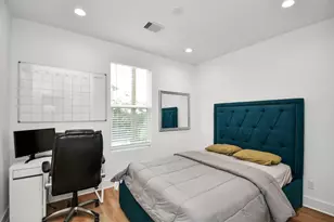 2015 Cochran St, Houston, TX 77009 - Photo 31