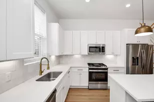 2015 Cochran St, Houston, TX 77009 - Photo 13