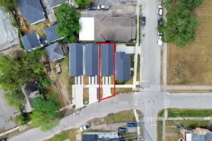 2015 Cochran St, Houston, TX 77009 - Photo 37