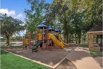 29706 Parliament Hills Drive, Spring, TX 77386 - Photo 35