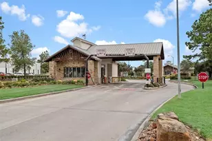 29706 Parliament Hills Dr, Spring, TX 77386 - Photo 25