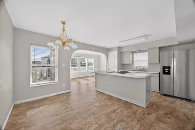 12725 E Conquistador Drive, Galveston, TX 77554 - Photo 11