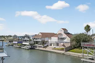 12725 E Conquistador Dr, Galveston, TX 77554 - Photo 5