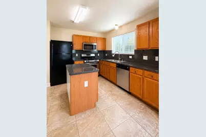 6146 Settlers Lake Circle W, Katy, TX 77449 - Photo 9