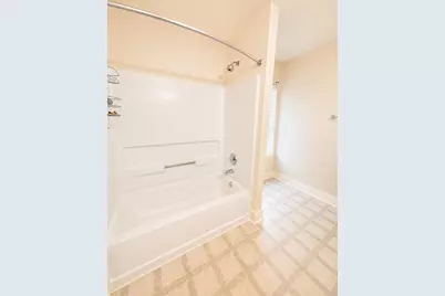 6146 Settlers Lake Circle W, Katy, TX 77449 - Photo 13