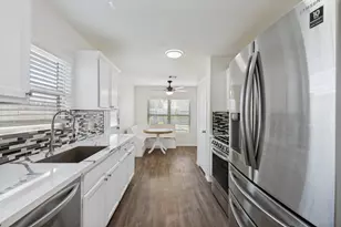 1235 Blue Hazel Ct, Pinehurst, TX 77362 - Photo 11