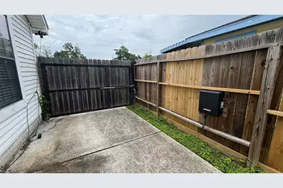 221 Hyta Street, Houston, TX 77018 - Photo 33