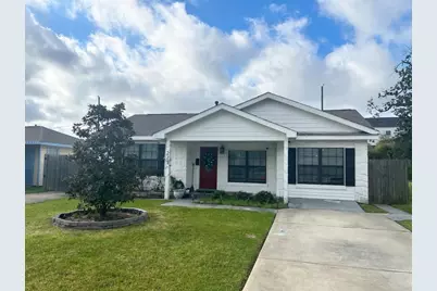 221 Hyta Street, Houston, TX 77018 - Photo 1