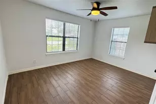 221 Hyta St, Houston, TX 77018 - Photo 21