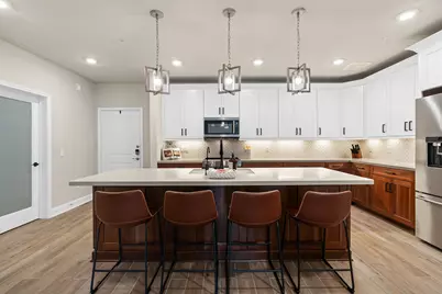 6804 Westview Drive #1208, Houston, TX 77055 - Photo 9