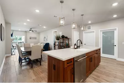 6804 Westview Drive #1208, Houston, TX 77055 - Photo 15