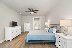 6804 Westview Dr, Houston, TX 77055 - Photo 19