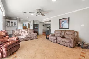 2355 Jackson League Cir, Brenham, TX 77833 - Photo 9