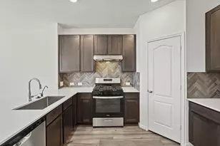 8126 Coco Blf Dr, Cypress, TX 77433 - Photo 5