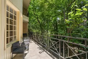 201 Vanderpool Ln, Houston, TX 77024 - Photo 3