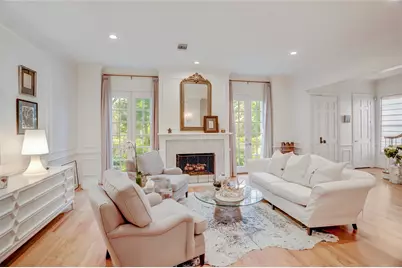 2703 Mid Lane #4, Houston, TX 77027 - Photo 3