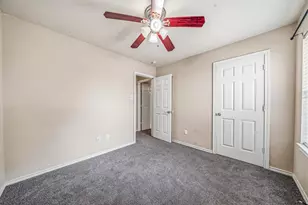 7107 Piney Meadow Ct, Houston, TX 77041 - Photo 17