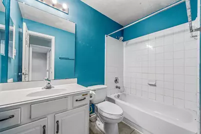 7107 Piney Meadow Court, Houston, TX 77041 - Photo 15