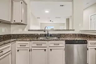 1322 Diamond Drape Dr, Rosharon, TX 77583 - Photo 15