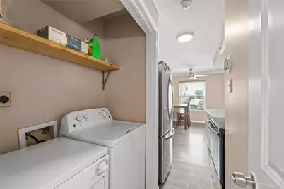 2750 Holly Hall Street #104, Houston, TX 77054 - Photo 11