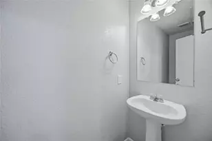 254 Silky Leaf Dr, Houston, TX 77073 - Photo 11
