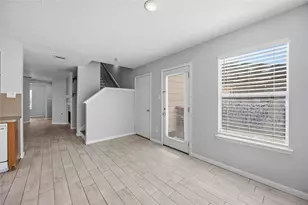 254 Silky Leaf Dr, Houston, TX 77073 - Photo 9