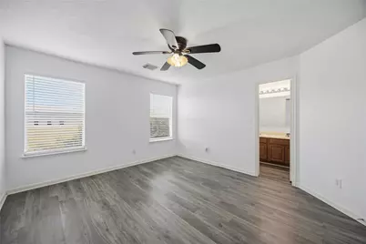 254 Silky Leaf Drive, Houston, TX 77073 - Photo 13