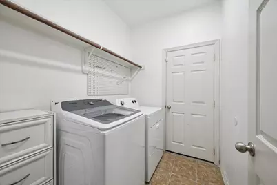 3105 W Trail Drive, Pearland, TX 77584 - Photo 13
