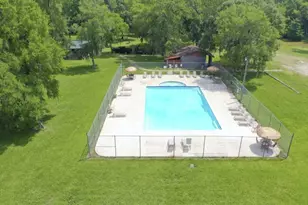 129 Shoreline Dr, Cleveland, TX 77327 - Photo 13