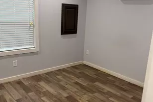 129 Shoreline Dr, Cleveland, TX 77327 - Photo 7