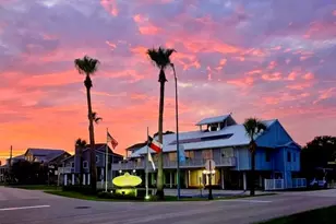 224 Clear Lake Rd, Clear Lake Shores, TX 77565 - Photo 9