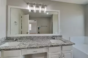 3143 Rainpark Ln, Katy, TX 77449 - Photo 9
