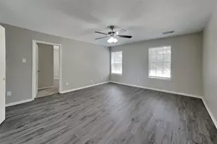 3143 Rainpark Ln, Katy, TX 77449 - Photo 19