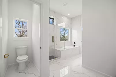 5110 Westover St Street #B, Houston, TX 77033 - Photo 19
