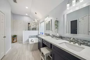 918 Boxelder Pointe, League City, TX 77573 - Photo 5