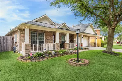 918 Boxelder Pointe, League City, TX 77573 - Photo 3