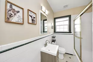 1933 Lexington St, Houston, TX 77098 - Photo 9