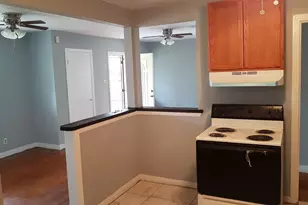 5934 Belmark St, Houston, TX 77033 - Photo 9