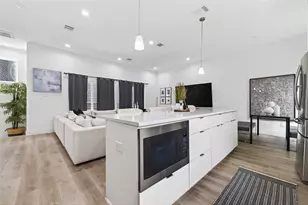 523 Schweikhardt St, Houston, TX 77020 - Photo 5